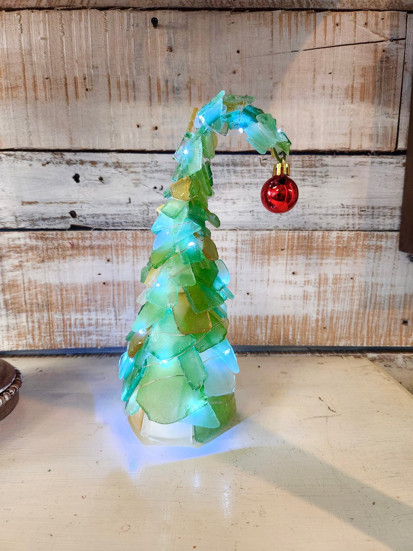 11/09/2025 (3pm) Grinchy Glass Trees at Happy Hour Tavern
