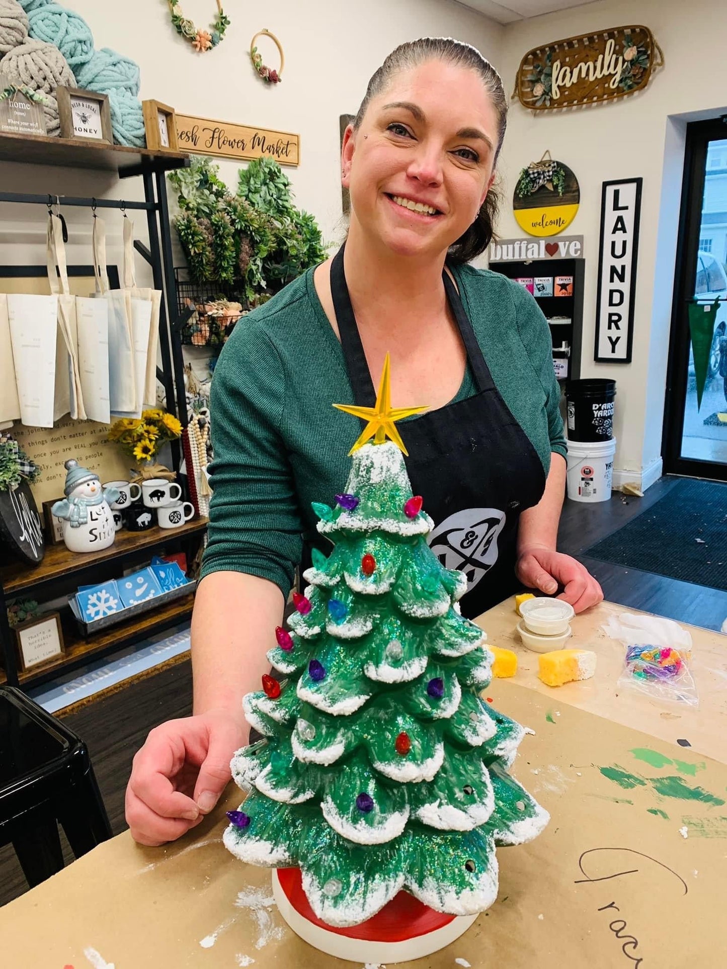 08/15/2026 Penny Dewberry Ceramic Tree Party