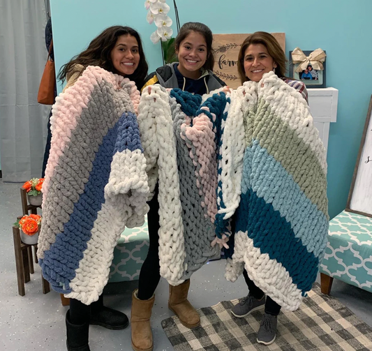 Cozy Knit Blanket Mail Home Kit