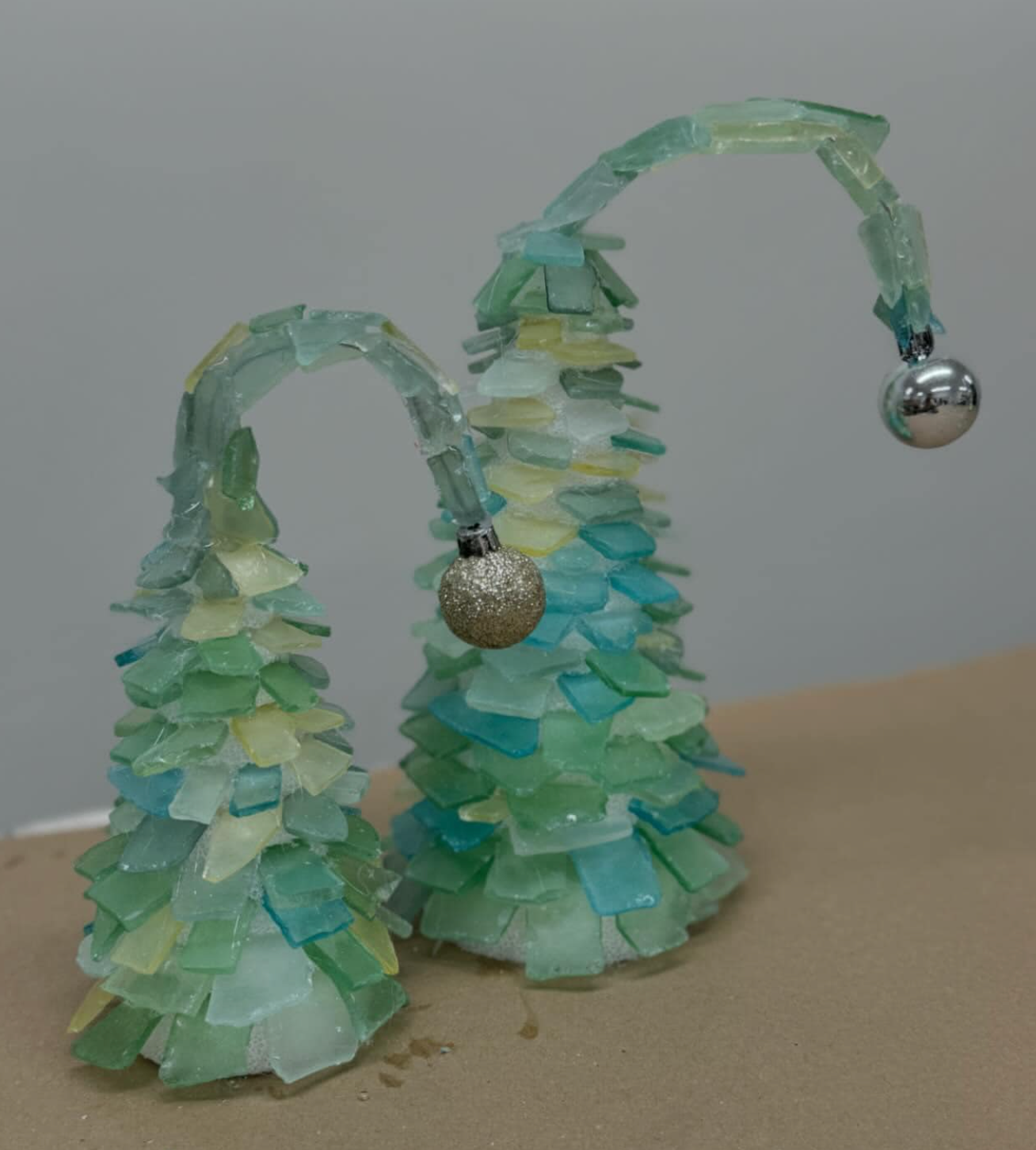 Grinch Sea Glass Tree Mail Home Kit